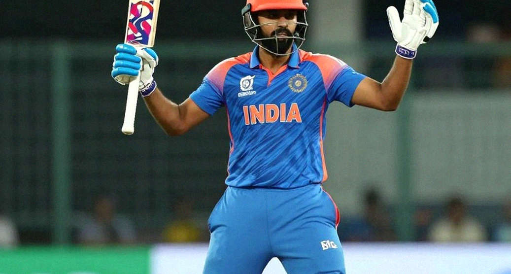 हैग्ले ओवल की ठंडी शाम और वह 25 रन: श्रेयस अय्यर, रोहित शर्मा का रिकॉर्ड, और एक आंकड़ा जो स्कोरबुक में नहीं छपता हैग्ले ओवल की ठंडी शाम और वह 25 रन: श्रेयस अय्यर, रोहित शर्मा का रिकॉर्ड, और एक आंकड़ा जो स्कोरबुक में नहीं छपता